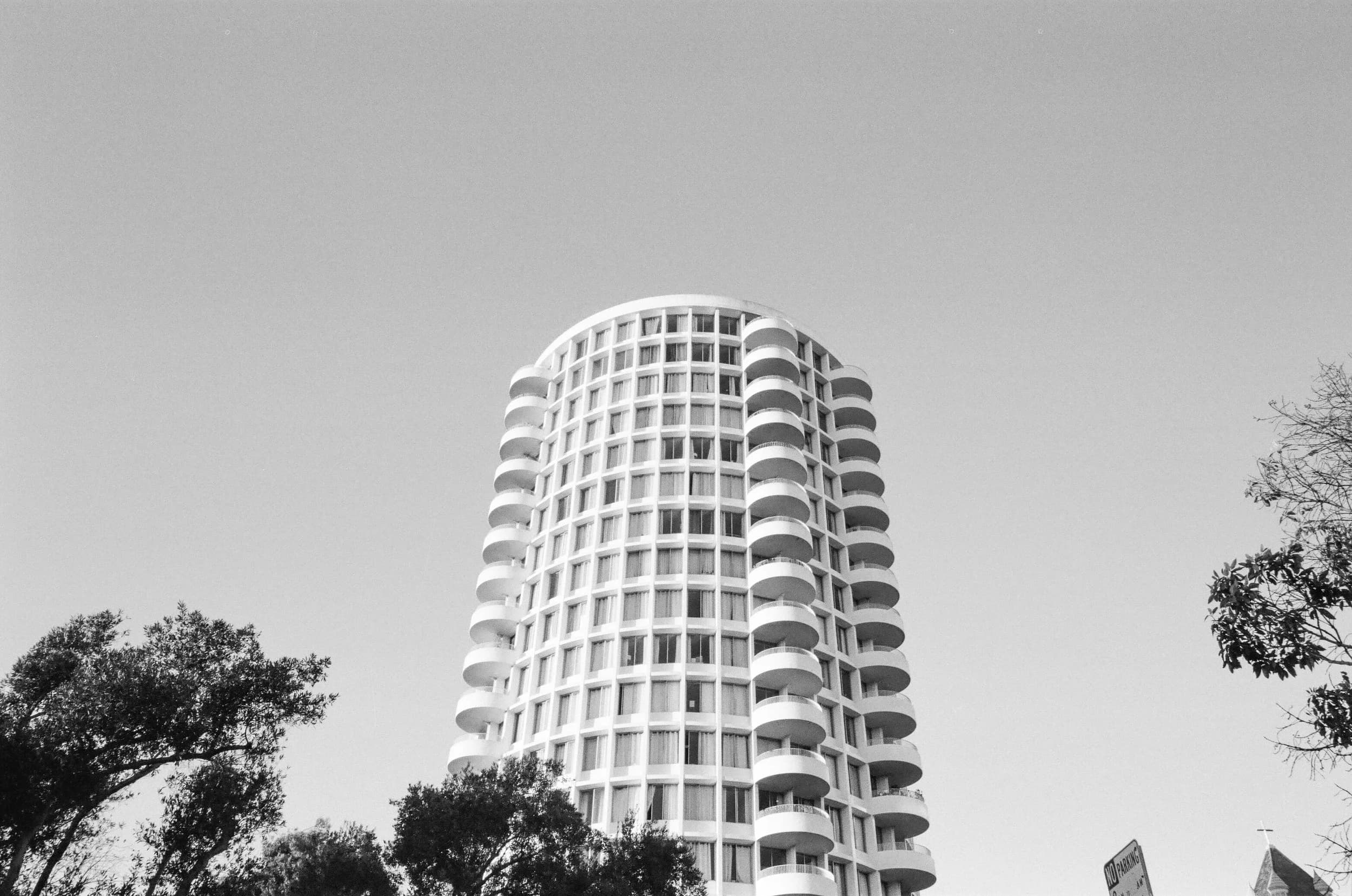 Leica SF: One Roll 010